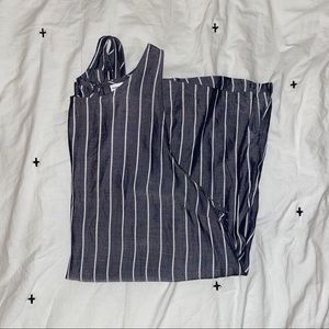 Old Navy High Neck Tank Top - Only Worn Once!